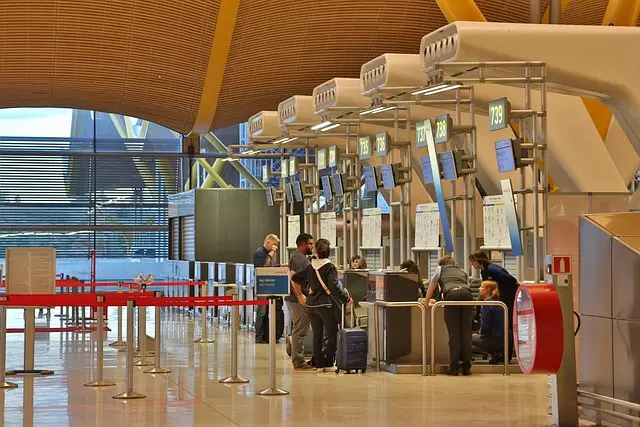 Comment éviter le surbooking lors de vos voyages internationaux