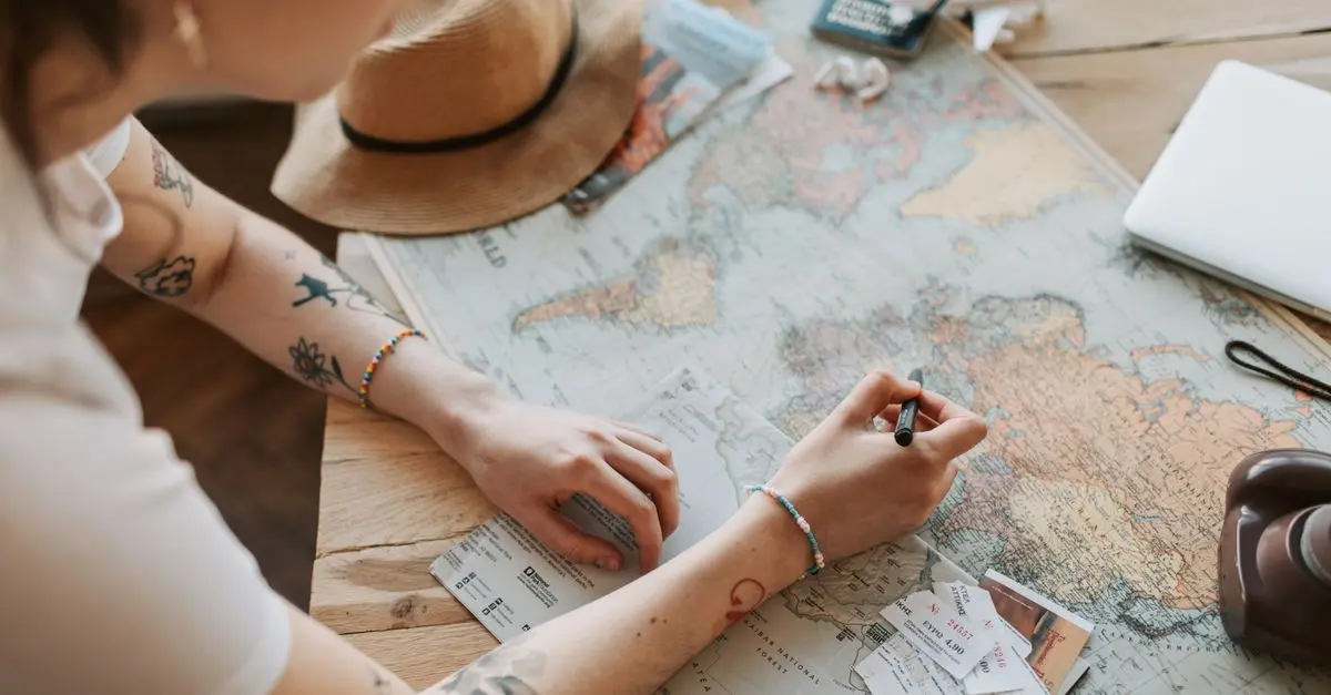 Les meilleures astuces pour voyager à petit budget